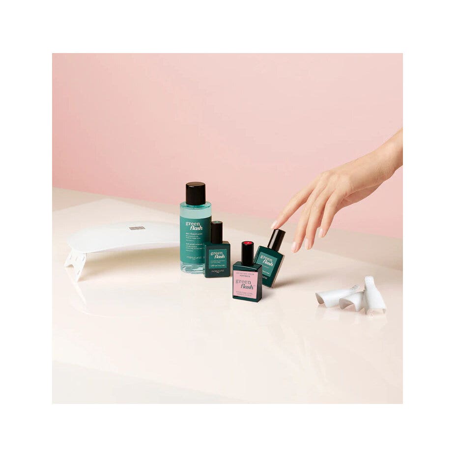 Manucurist Kit Essentials Green Flash Con Smalto Semipermanente Hortencia-1