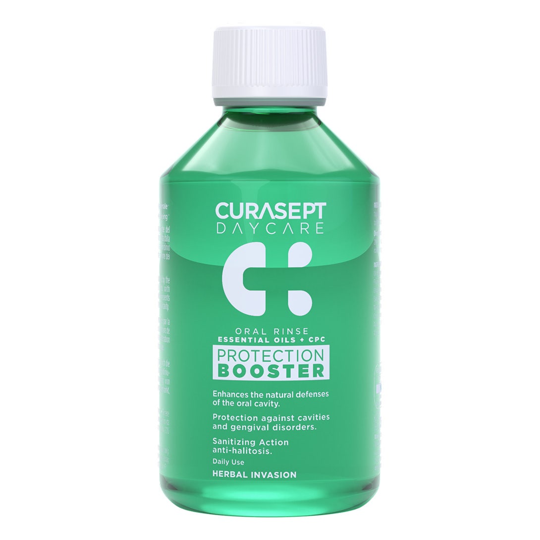 Curasept Daycare Collutorio Herbal Invasion 250ml-1