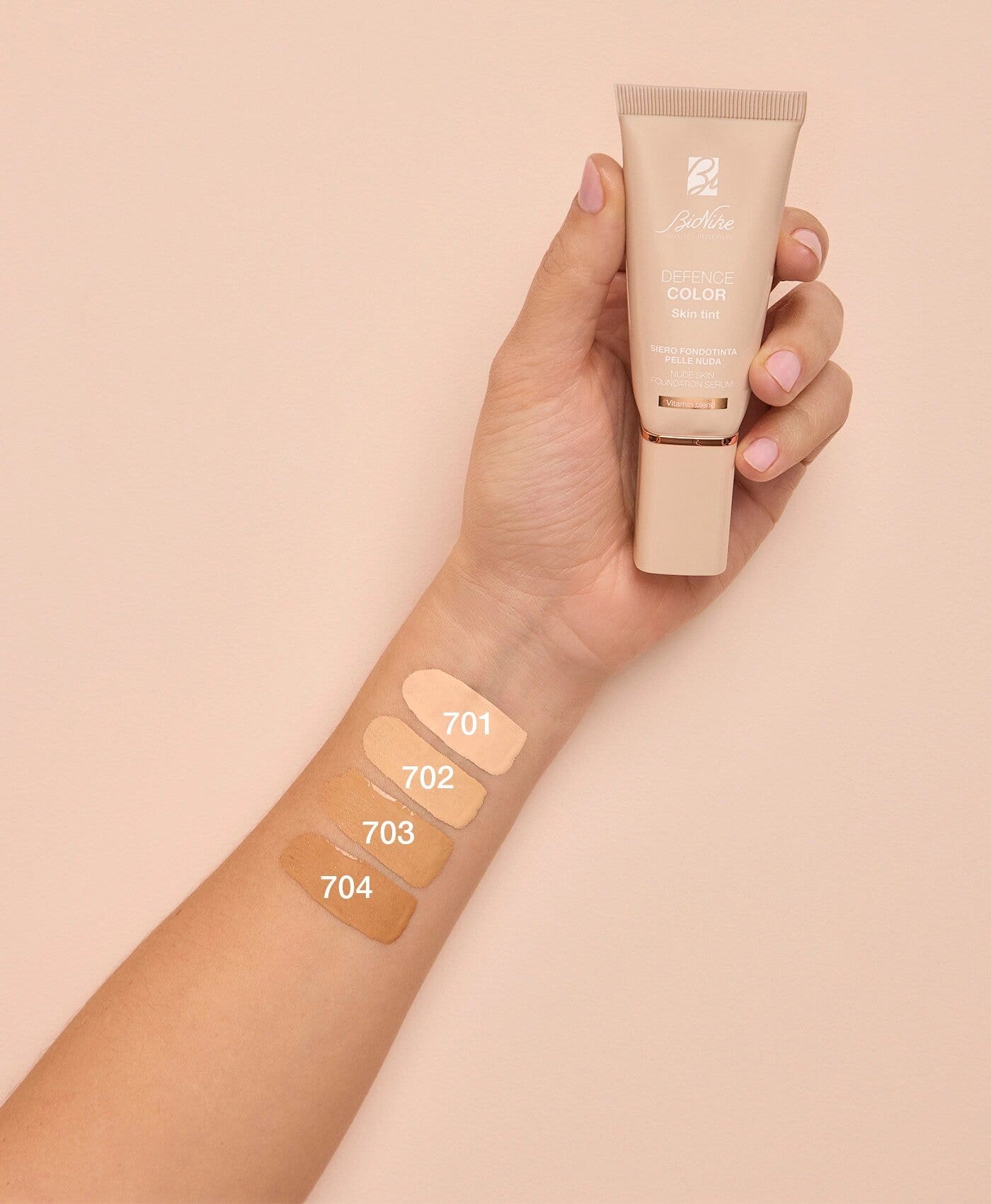 Bionike Defence Color Skin Tint Siero Fondotinta Pelle Nuda 704 Caramel 30ml-2